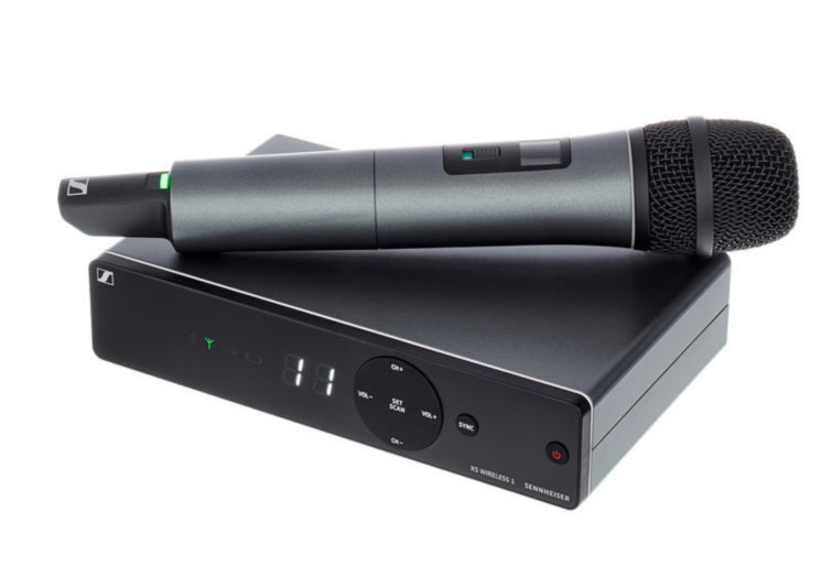 Радиосистема Sennheiser XSW 1-825