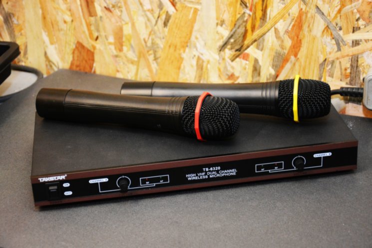 Аренда радиосистемы Takstar TS-6320 (2 радио микрофона)
